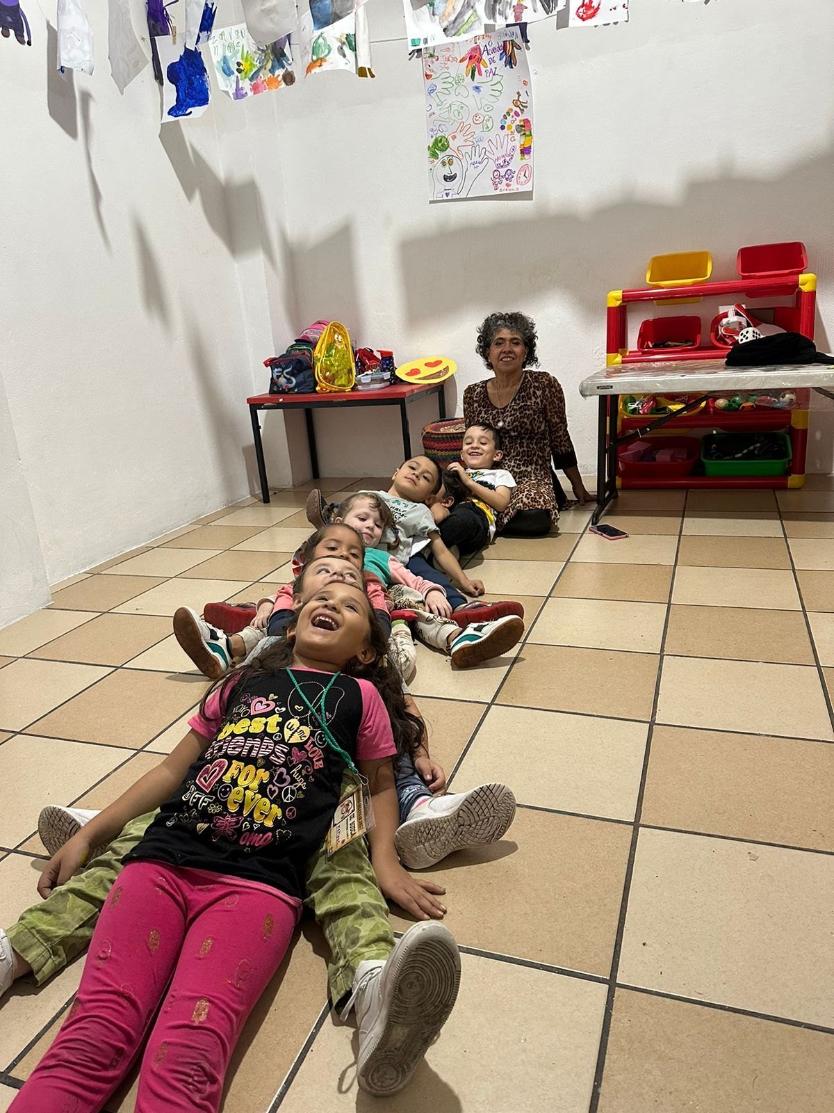 Actividad en círculo con niños
